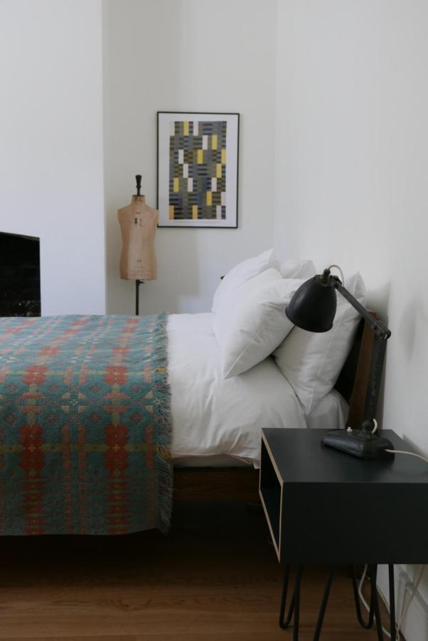 Bright And Elegant 2 Bedroom Flat, Near Notting Hill ロンドン エクステリア 写真