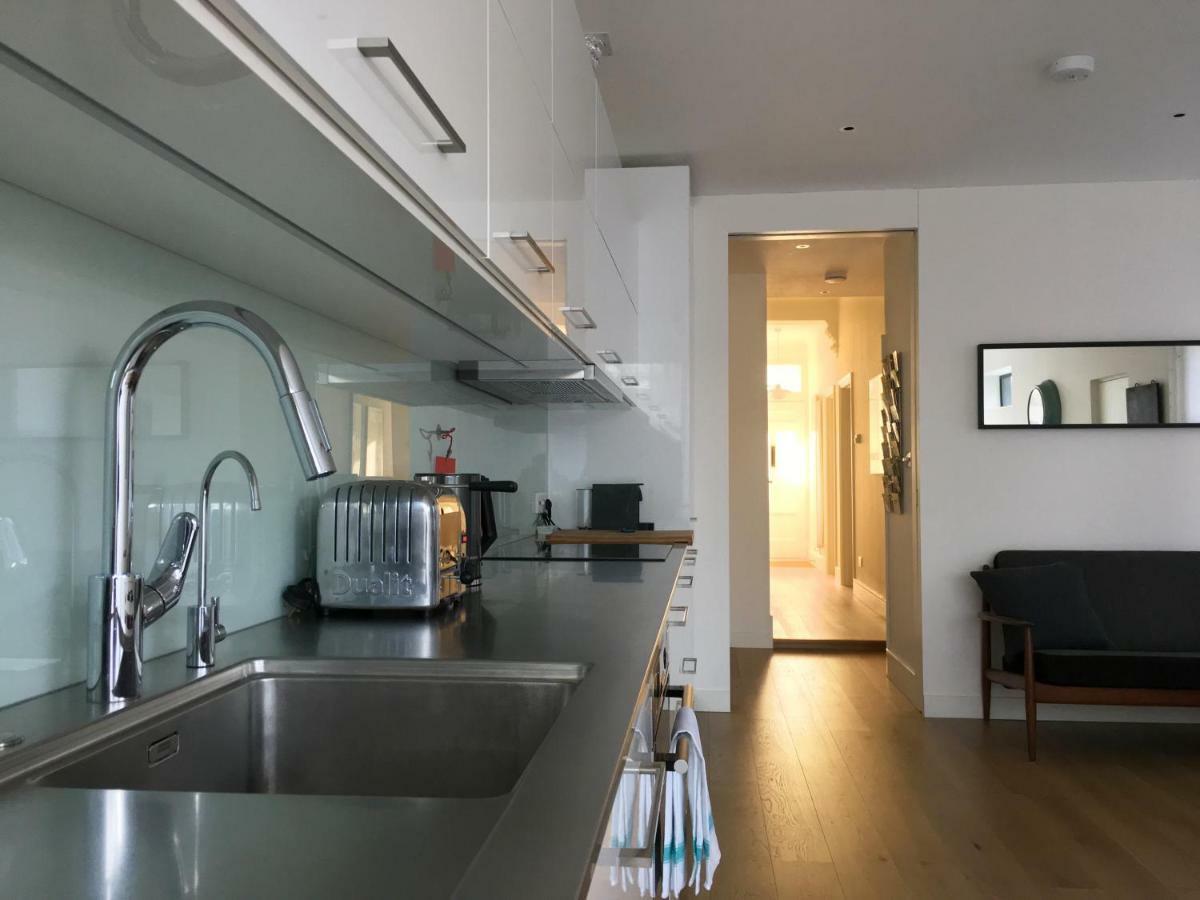 Bright And Elegant 2 Bedroom Flat, Near Notting Hill ロンドン エクステリア 写真